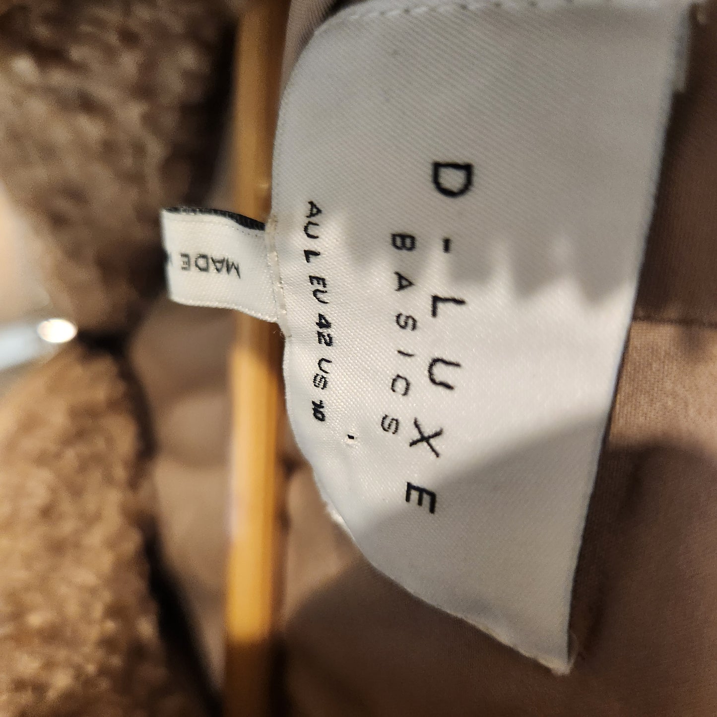 D-Luxe Basics Teddy Biker Jacket Large Beige Sherpa Faux Shearling Moto Jacket
