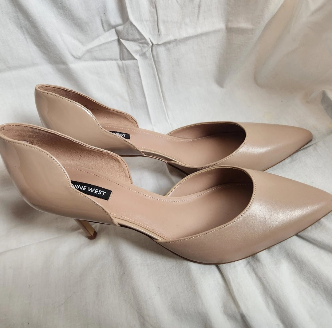 Nine West Nude Pointed Toe d'Orsay Pumps Size 10.5M Women's Classic Mid Heel