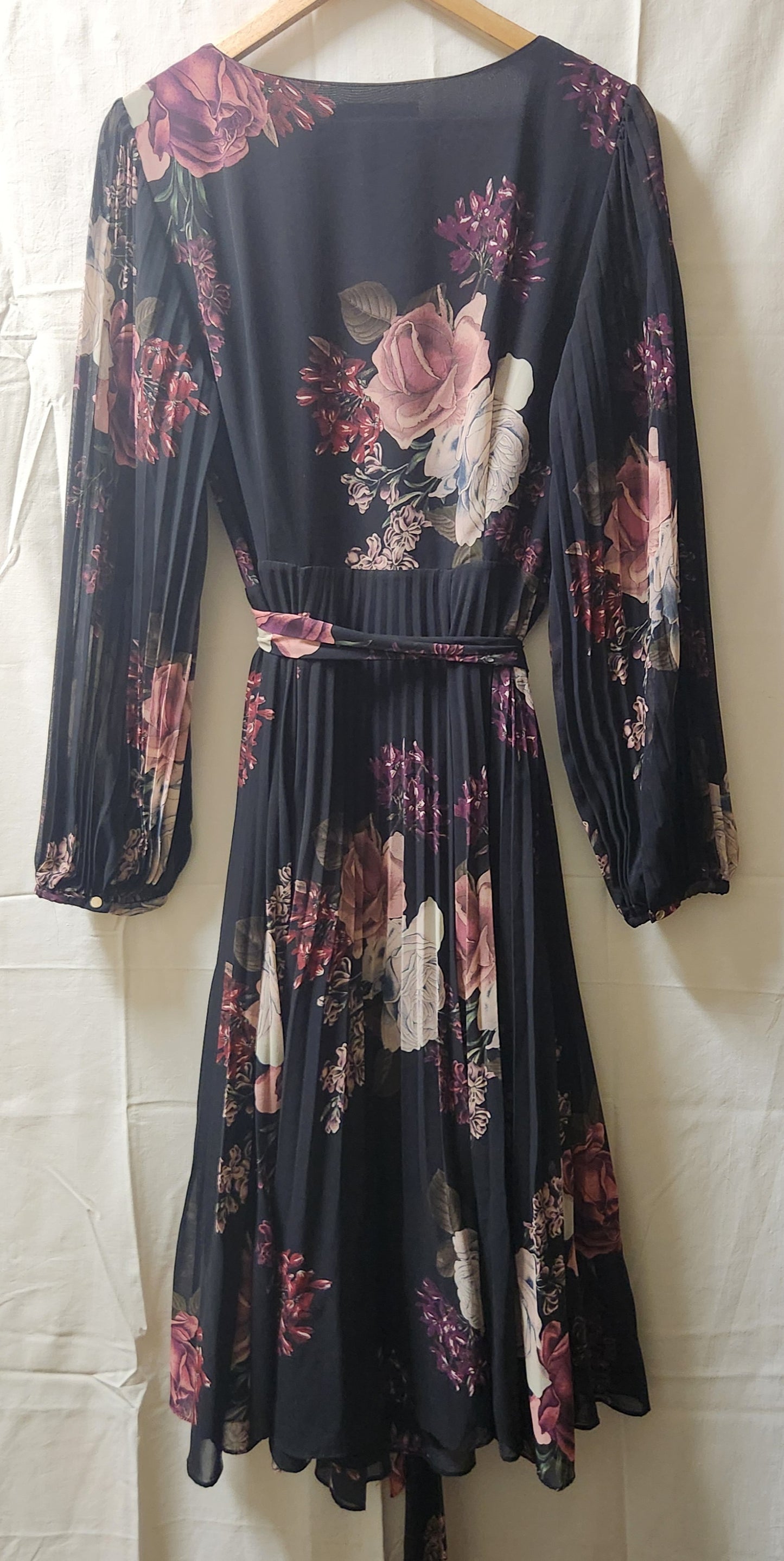 Portmans Floral Pleated Wrap Dress – Size 14