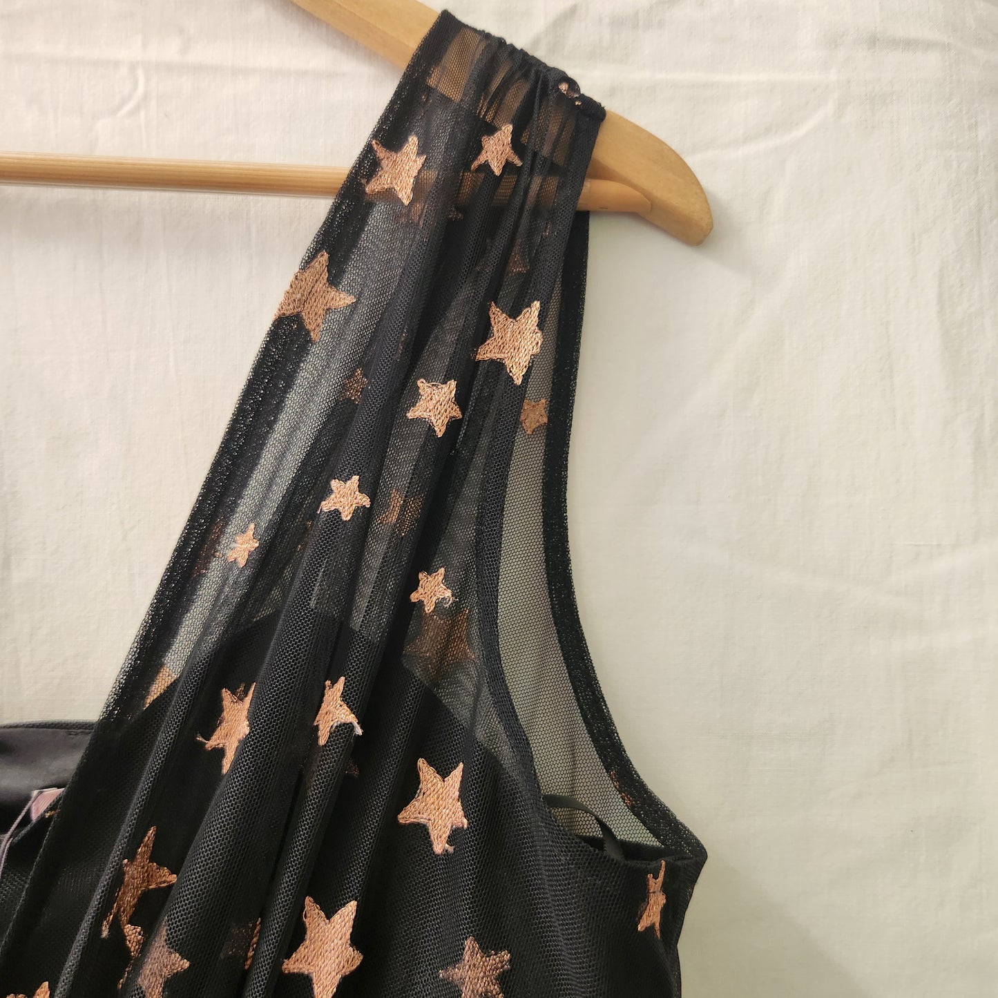 Review Wish Upon A Star Dress BNWT Size 12 Black Rose Gold Occasion Dress