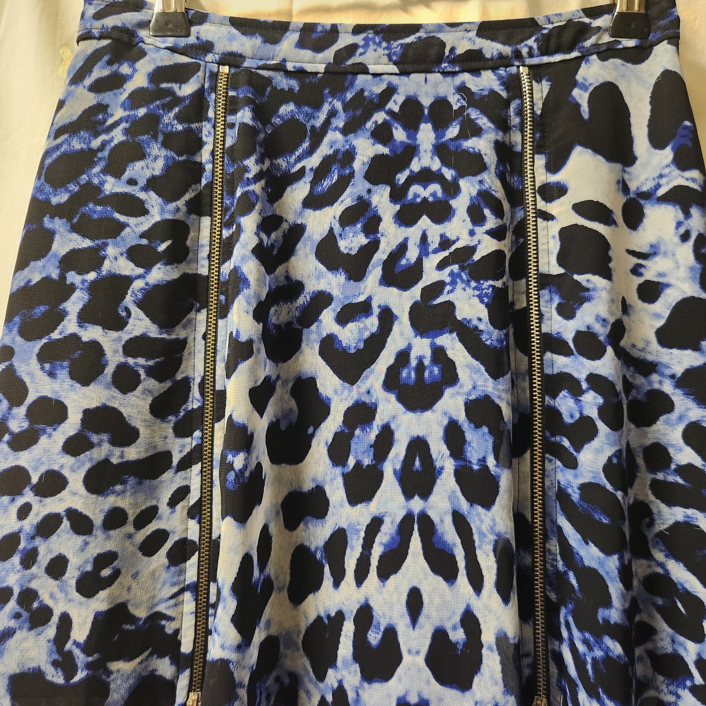 T by Bettina Liano Blue Abstract Animal Print Zip Detail Skirt Size 10