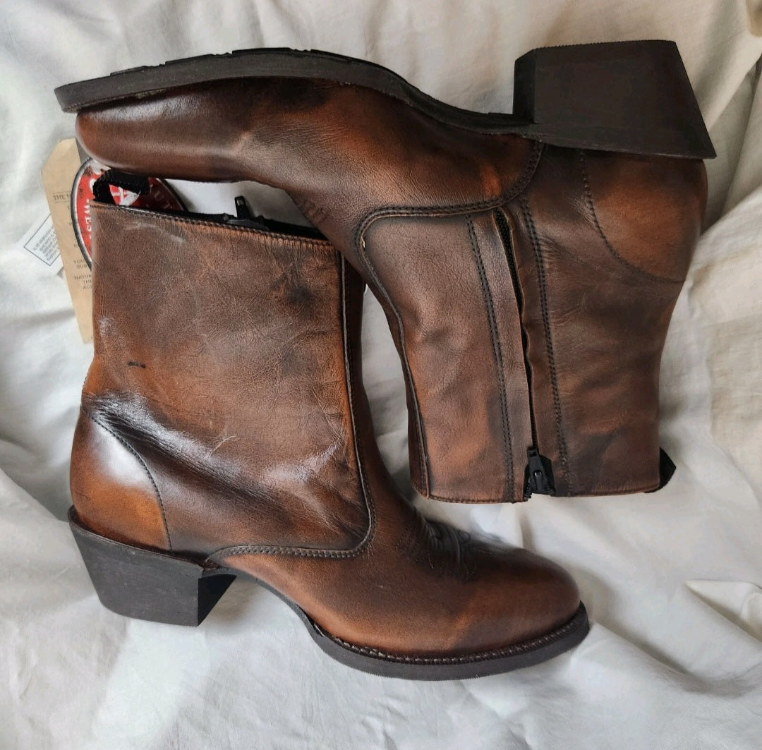 Laredo Men's Leather Western Ankle Boots Tan Brown Side Zip US 9D BNIB