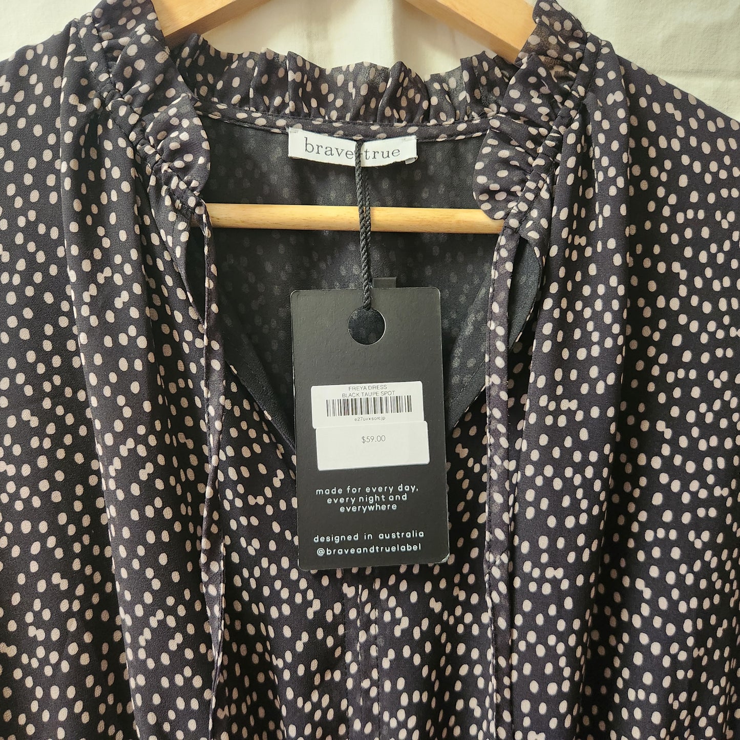 Brave + True Freya Dress BNWT Black Taupe Spot Shirred Waist Long Sleeve Size M