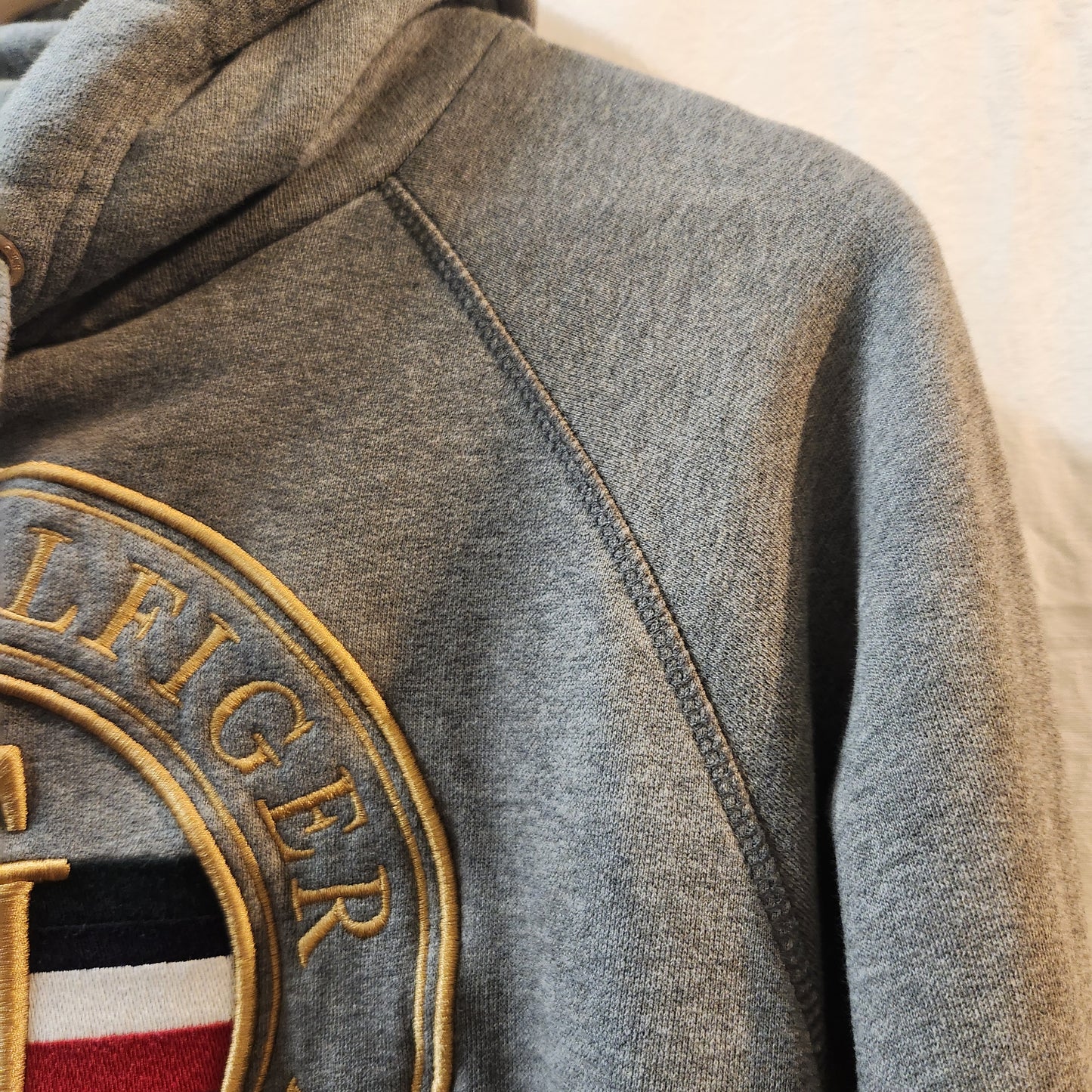 Tommy Hilfiger Heritage Crest Hoodie Grey Fleece Pullover | Women's L