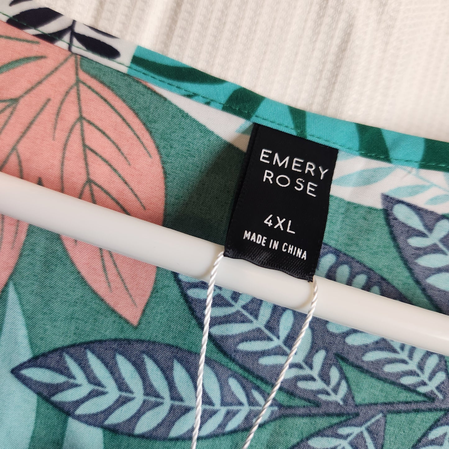 Emery Rose Tropical Leaf Print V-Neck Shift Dress | 4XL | BNWT