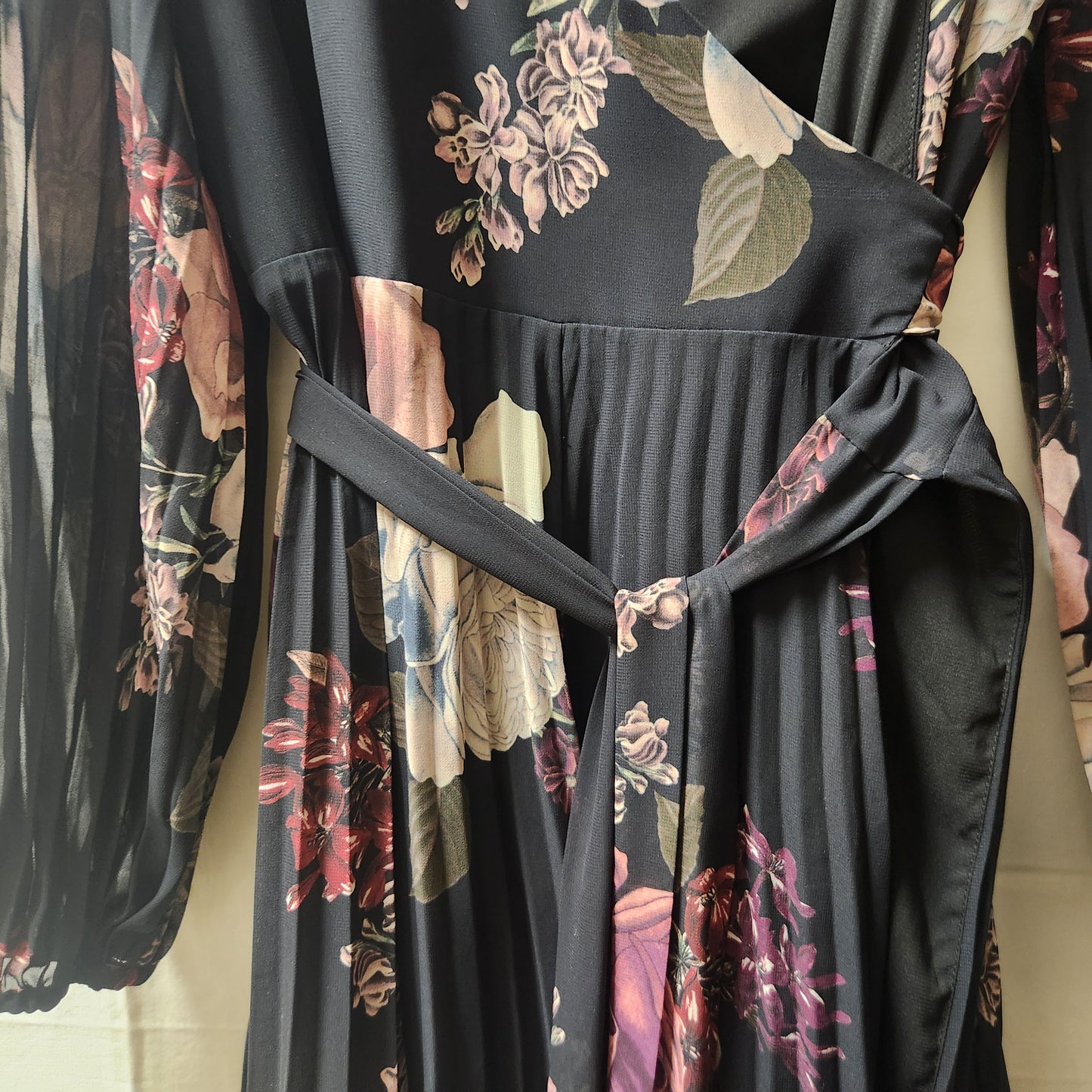 Portmans Floral Pleated Wrap Dress – Size 14
