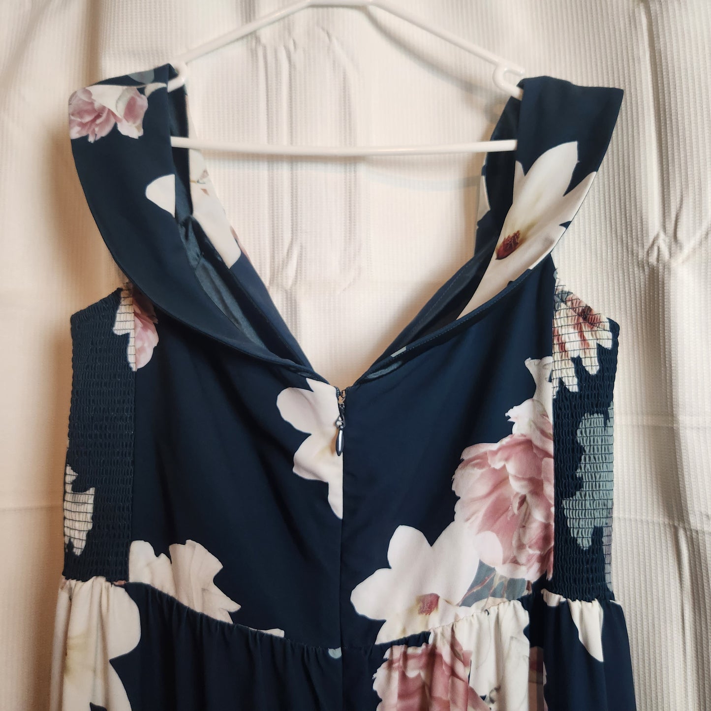 City Chic Navy Floral Draped Midi Dress – Size S