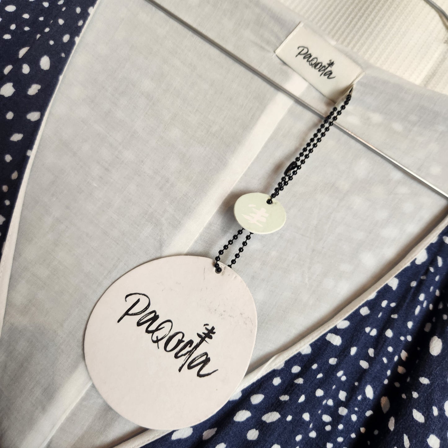 BNWT Paqoda Tuhu Dress Dusted Ink Blue White Spot Print Rayon Size 4