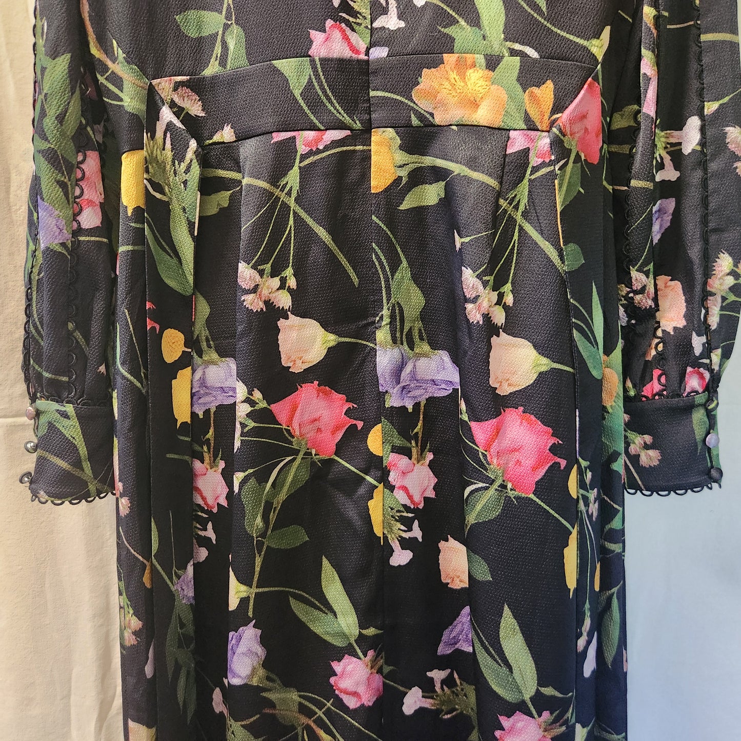 Ted Baker London Floral Midi Dress – Size 4