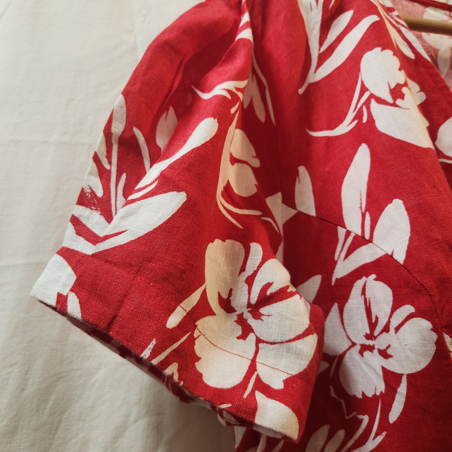Jacqui E Linen Collection Red Floral Wrap Style Midi Dress Size 18