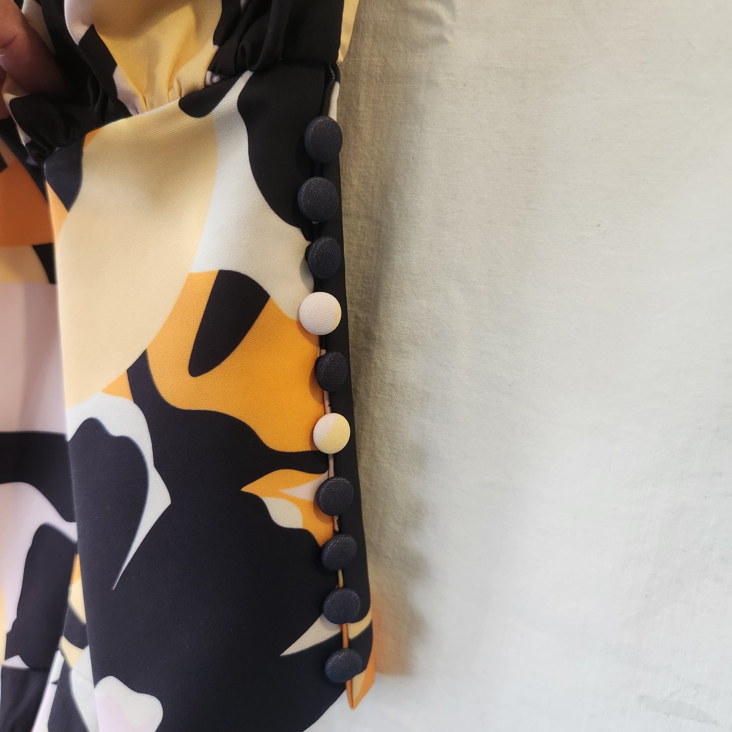 BNWT BY JOHNNY Bold Blooms Flare Mini Dress Size 10 | Style 1D2563