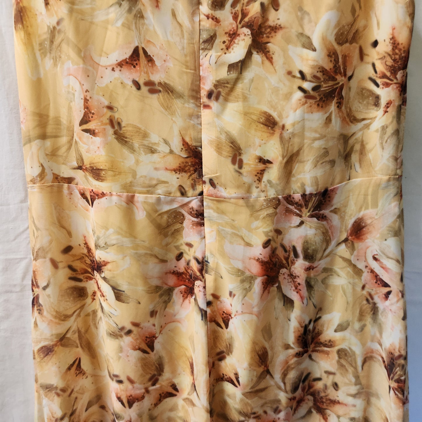 European Collection Yellow Floral Midi Dress Size 42 BNWT Sleeveless Lined Elegant
