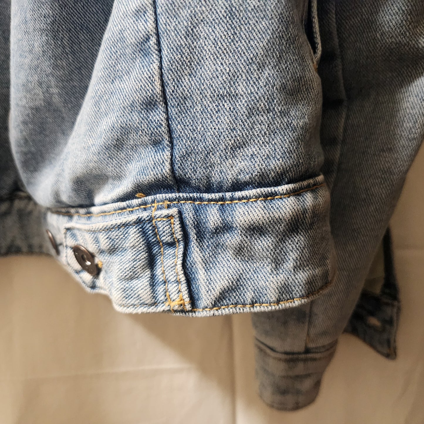 Cotton On 91 Borg Lined Denim Jacket Distressed Blue XL New With Tags