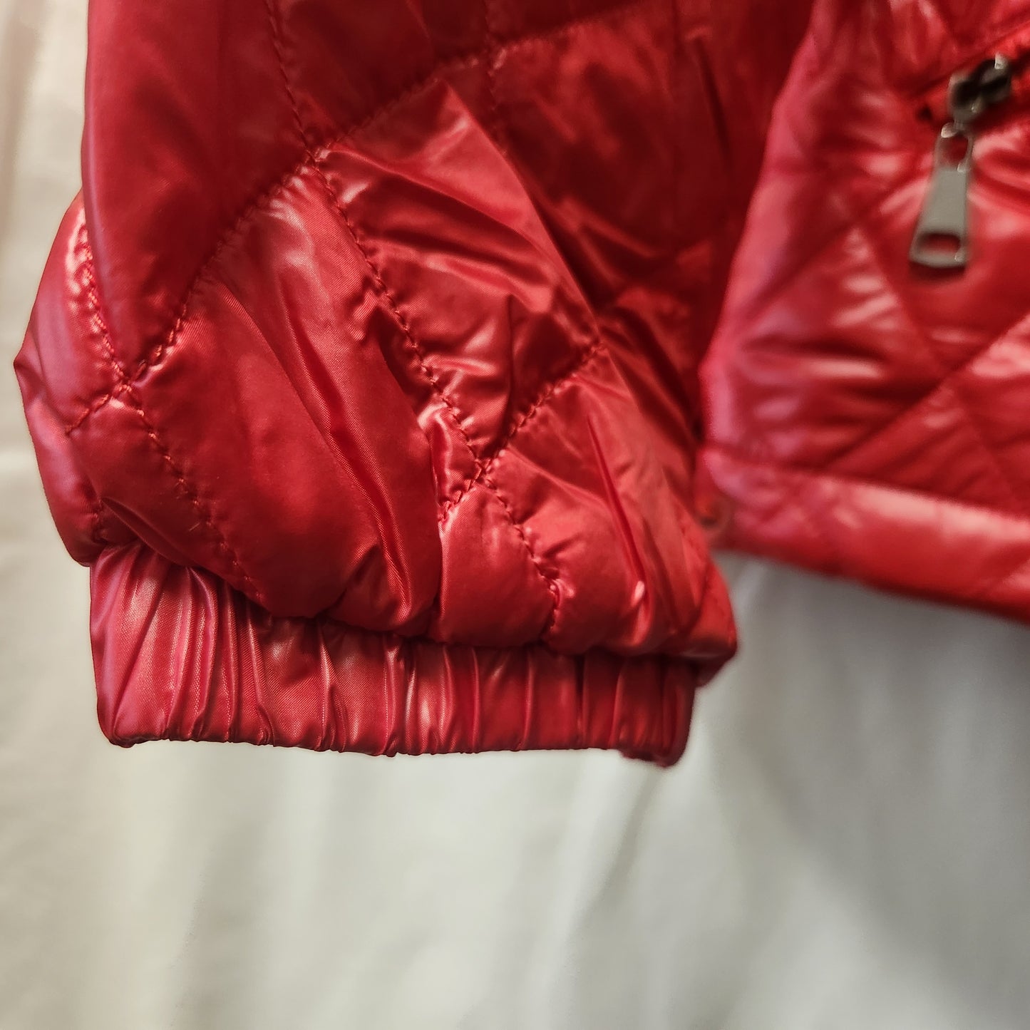 Gasman Women's Red Lightweight Quilted Puffer Jacket Hooded Size Small