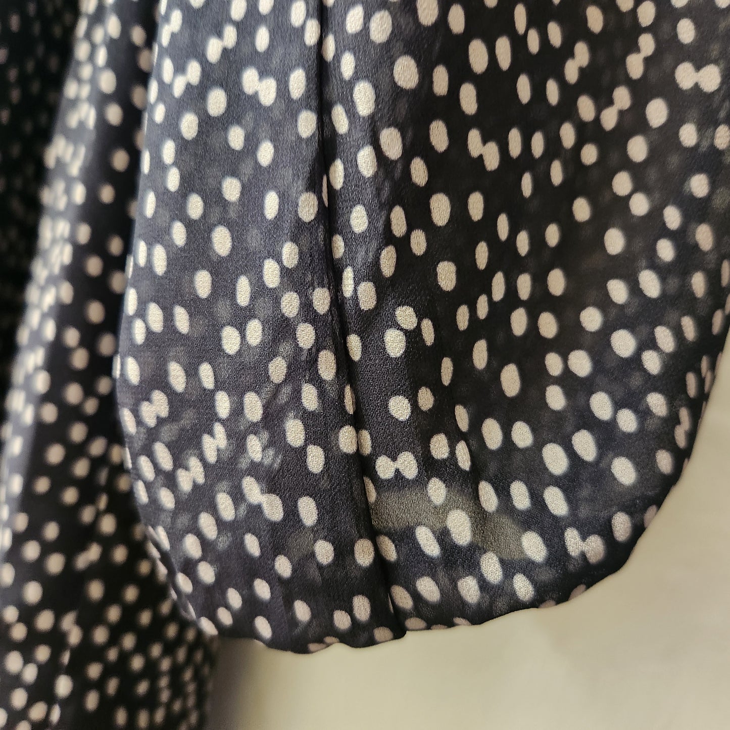 Brave + True Freya Dress BNWT Black Taupe Spot Shirred Waist Long Sleeve Size M