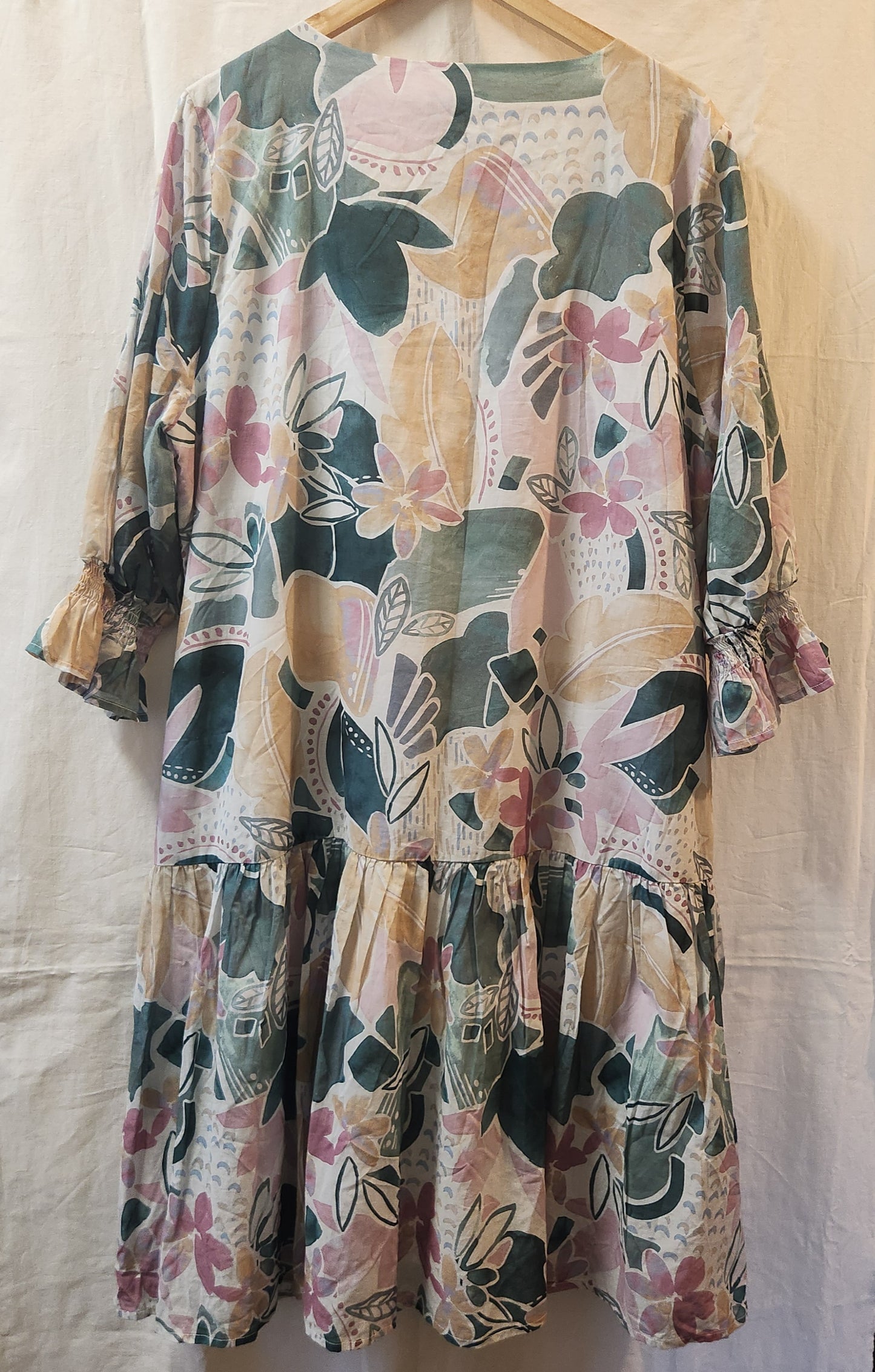 Yarra Trail Watercolour Blooms Cotton Tiered Midi Dress Size 18 NWT