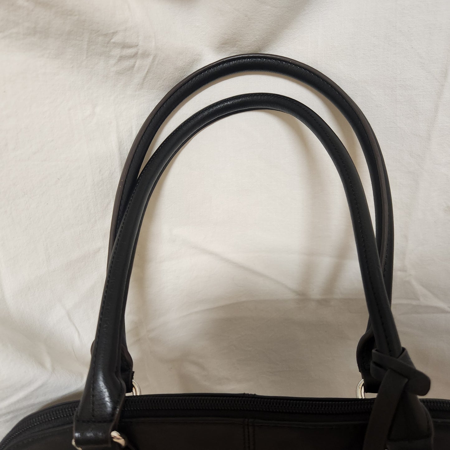 Tignanello Black Shoulder Handbag | Multi-Compartment Tote | Excellent Condition