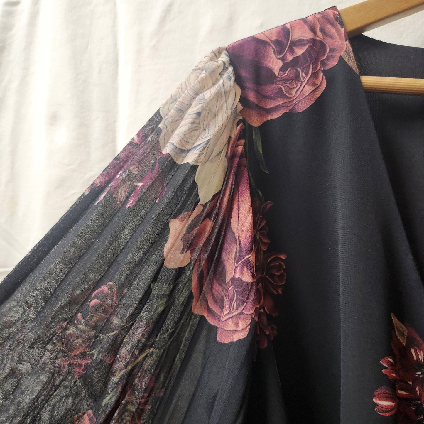 Portmans Floral Pleated Wrap Dress – Size 14