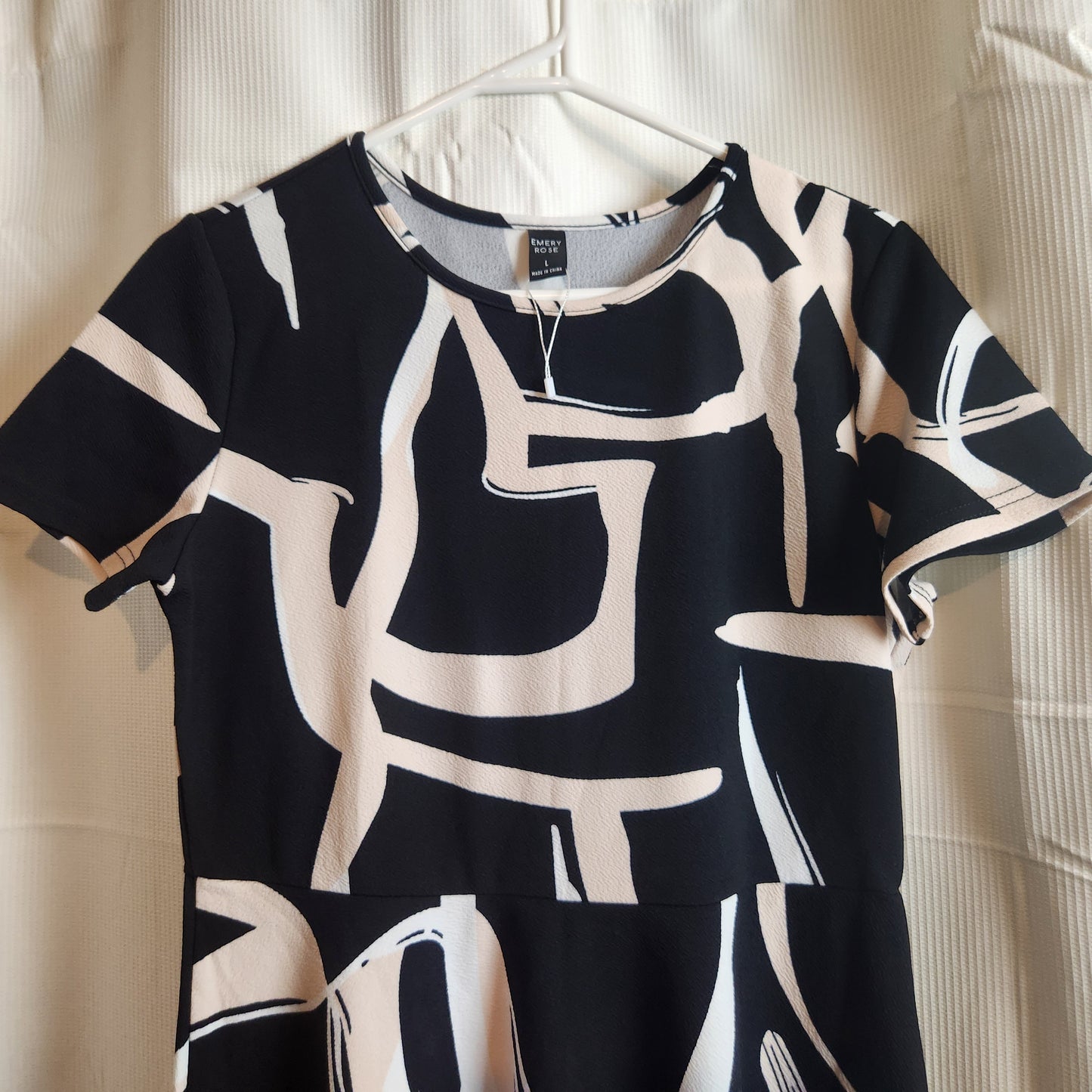 Emery Rose Black & Cream Abstract Midi Dress | Size L