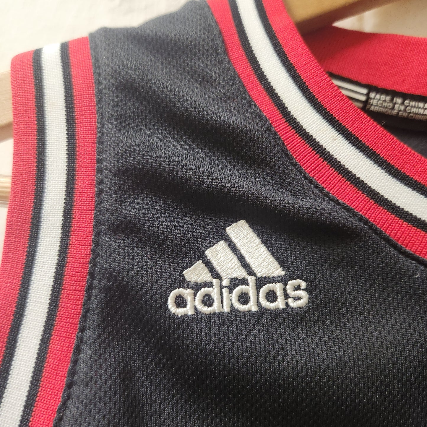 Adidas NBA Chicago Bulls Derrick Rose #1 Youth Basketball Jersey Size M Black