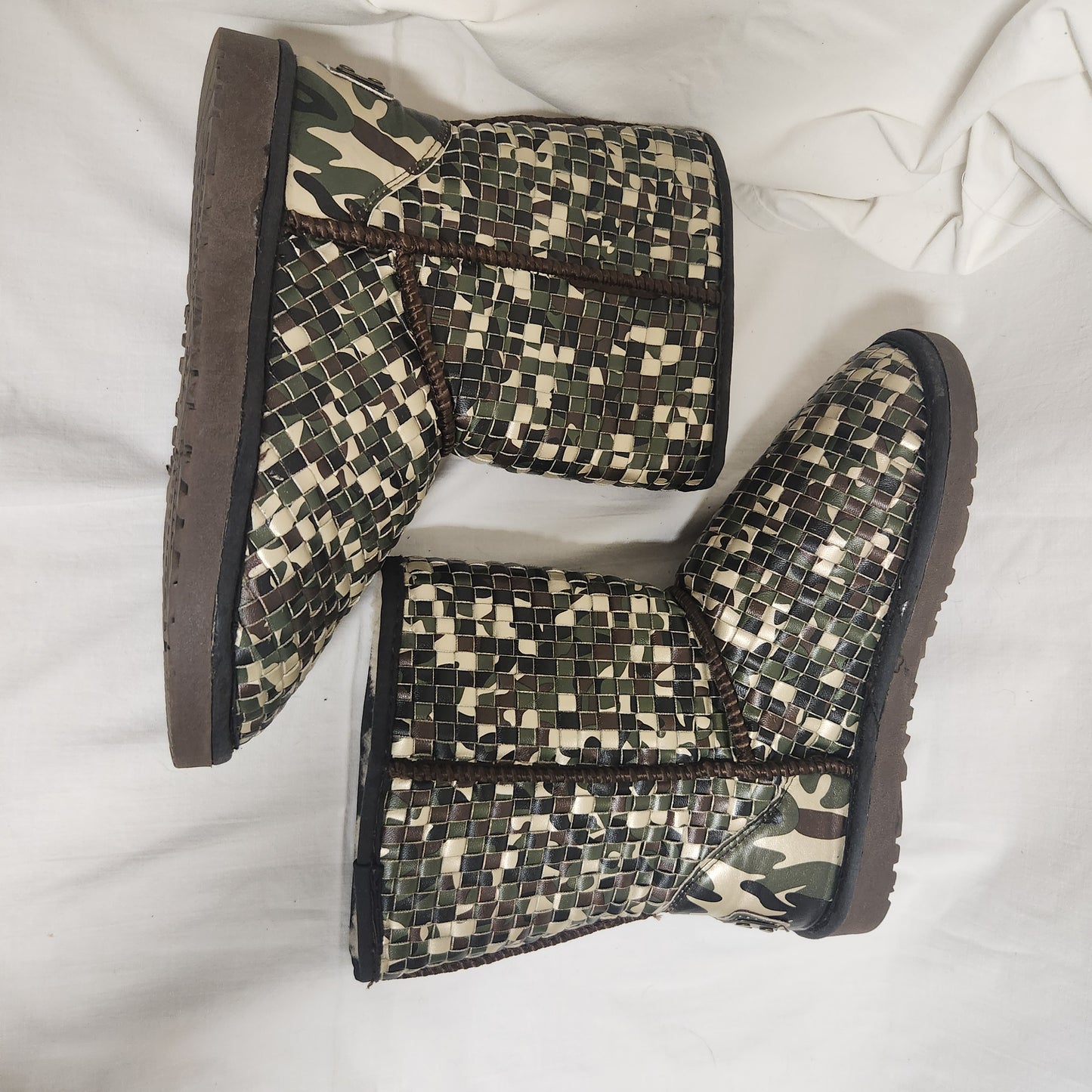 UGG Royal Woven Camouflage Sheepskin Boots – Mid Calf Winter Boots – Unisex