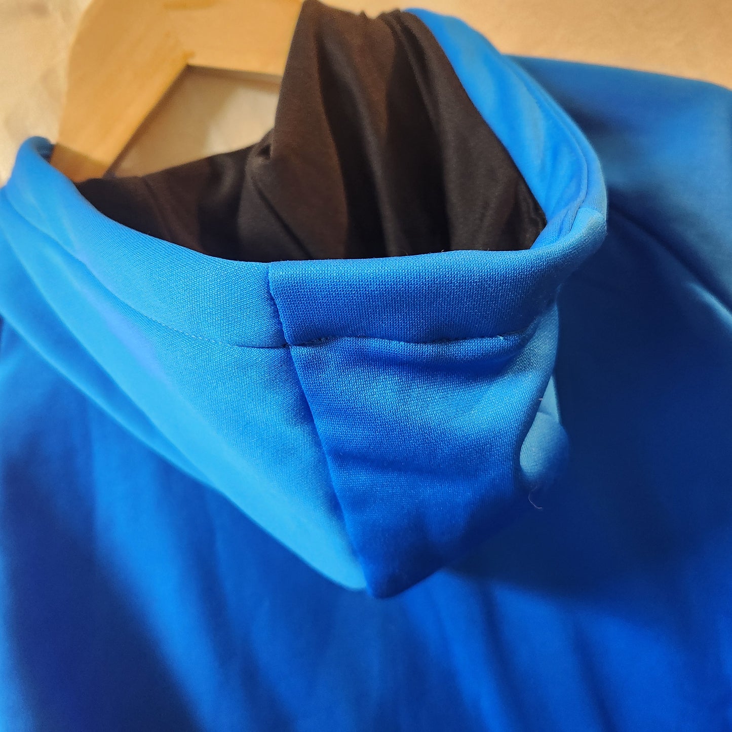 New Balance NB Heat Performance Hoodie Blue XS Pullover Activewear