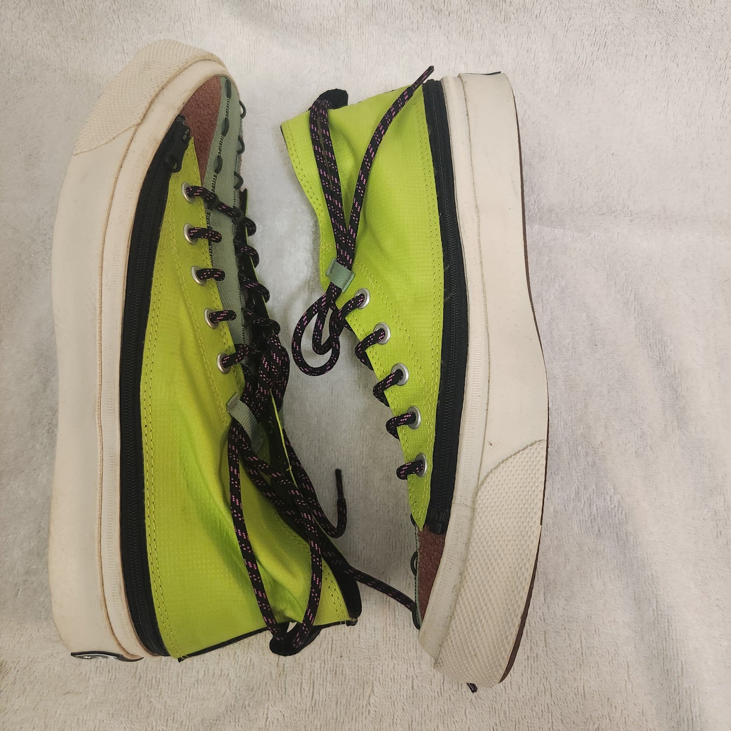 Converse Chuck 70 Utility Zip Low Top Sneakers Lime Green Multi Colour Men's US 9 / Women's US 11