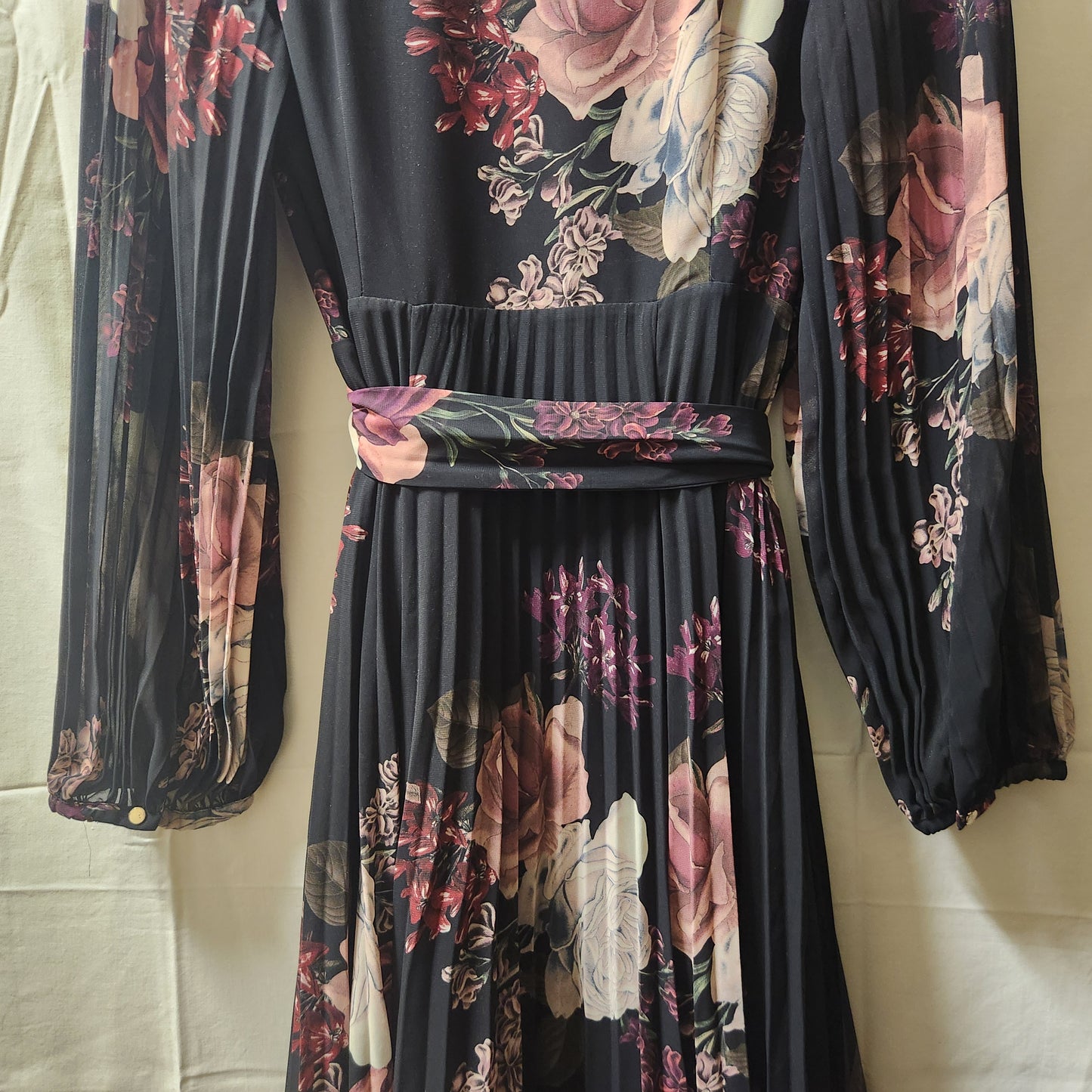 Portmans Floral Pleated Wrap Dress – Size 14
