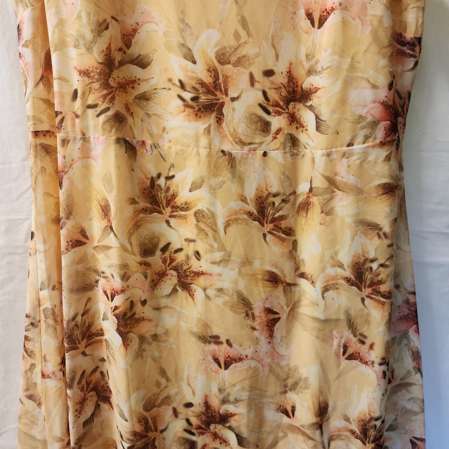 European Collection Yellow Floral Midi Dress Size 42 BNWT Sleeveless Lined Elegant