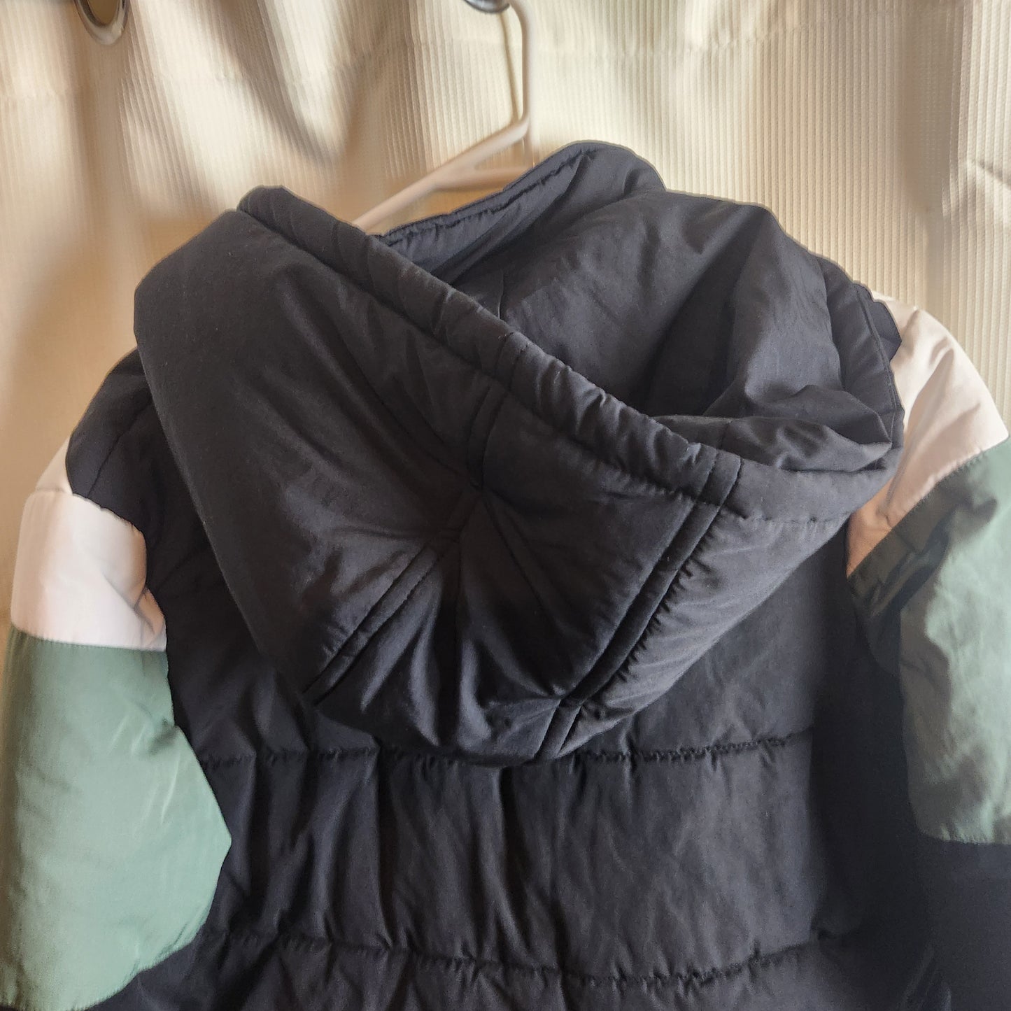 All About Eve Phoenix Panel Puffer Jacket BNWT Black Sage & White Hooded Size 1